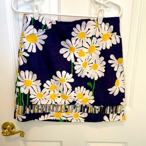 Lilly Pulitzer mini skirt size 4